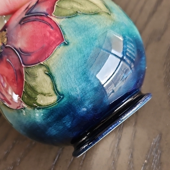 Floral Pottery Vase with Vibrant Colors "Walter Moorcroft" - Vintage - Picture 10 of 12